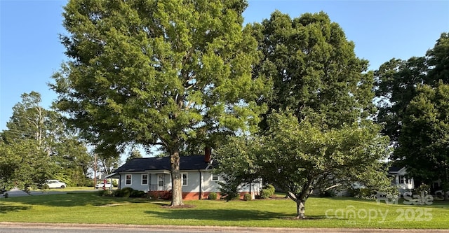 100 S Rudisill Ave, Cherryville, NC 28021 - view of front facade featuring a front yard