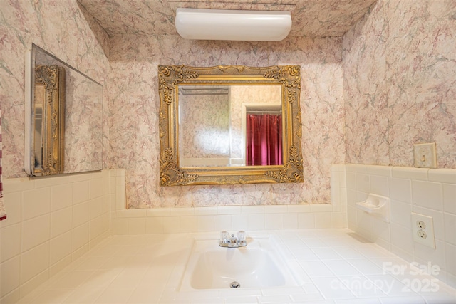 100 S Rudisill Ave, Cherryville, NC 28021 - bathroom featuring vanity