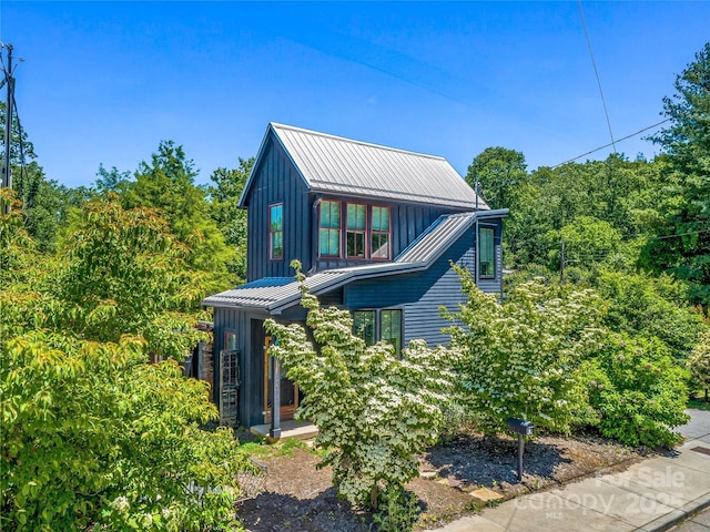 6 Wamboldt Ave, Asheville, NC 28806 - photo 1