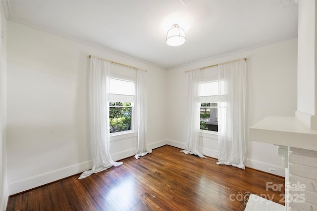 1417 The Plz, Charlotte, NC 28205 - unfurnished room with wood finished floors and crown molding