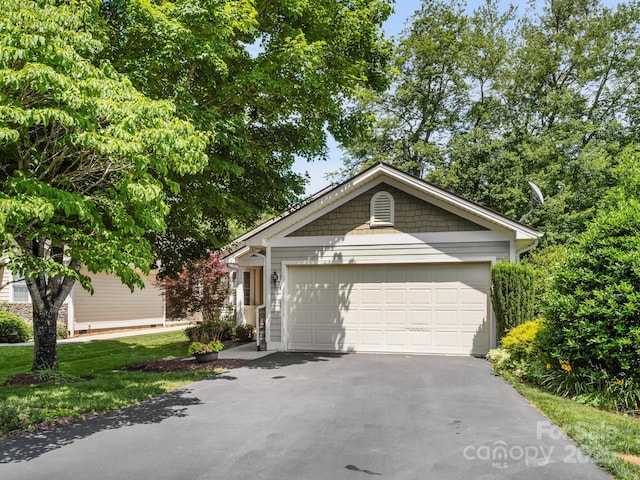 20 E Fairway View Ct, Etowah, NC 28729 - view of front of home with asphalt driveway