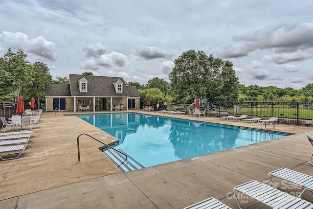 7810 Leisure Ln, Huntersville, NC 28078 - community pool featuring a patio area