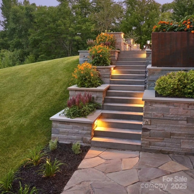 7810 Leisure Ln, Huntersville, NC 28078 - view of staircase