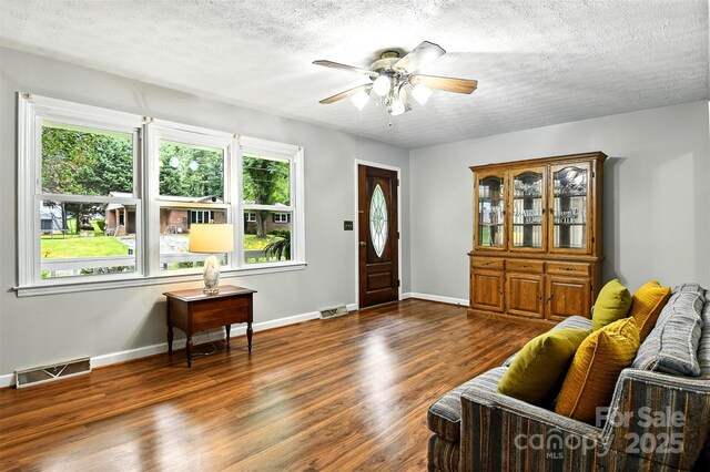 2911 Spencer St, Lenoir, NC 28645 - photo 6