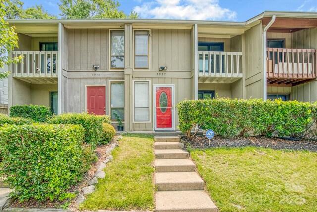 7912 Charter Oak Ln, Charlotte, NC 28226 - photo 1
