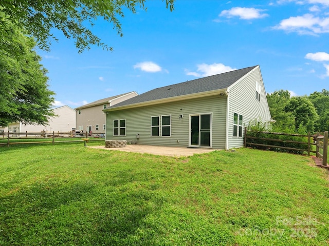 1660 Beleek Ridge Ln, Lake Wylie, SC 29710 - back of property featuring a patio