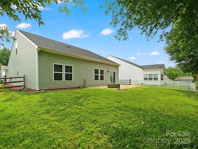 1660 Beleek Ridge Ln, Lake Wylie, SC 29710 - back of property featuring a patio