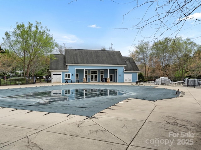 1660 Beleek Ridge Ln, Lake Wylie, SC 29710 - community pool with a patio