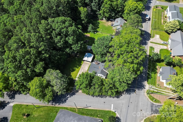1072 5th St NE, Hickory, NC 28601 - aerial overview of property's location with nearby suburban area