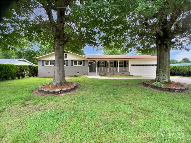 302 Melinda Ave, Kannapolis, NC 28083 - single story home with covered porch, crawl space, a garage, a front yard, and driveway