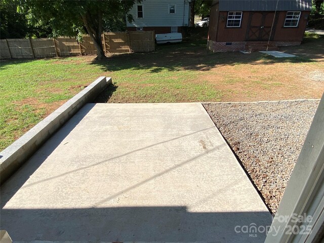 1300 Montgomery Ave, Albemarle, NC 28001 - view of yard with a patio area and an outdoor structure