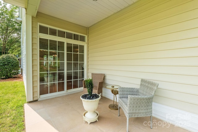 5963 Pale Moss Ln, Charlotte, NC 28269 - view of patio / terrace