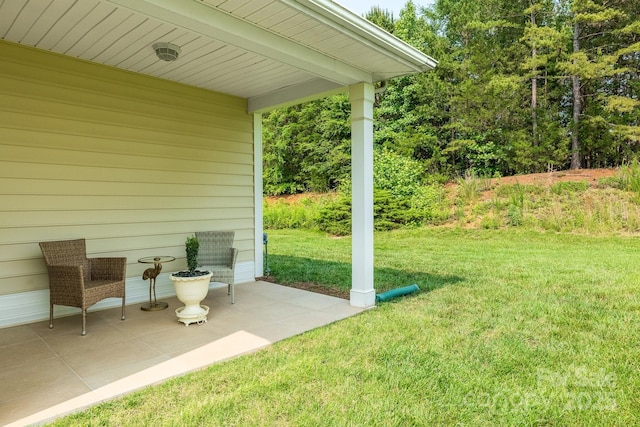 5963 Pale Moss Ln, Charlotte, NC 28269 - view of grassy yard with a patio area