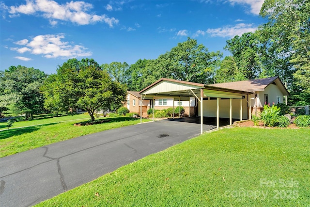 2326 Horseshoe Bend Rd NE, Hickory, NC 28601 - view of front facade with a front yard and view of scattered trees