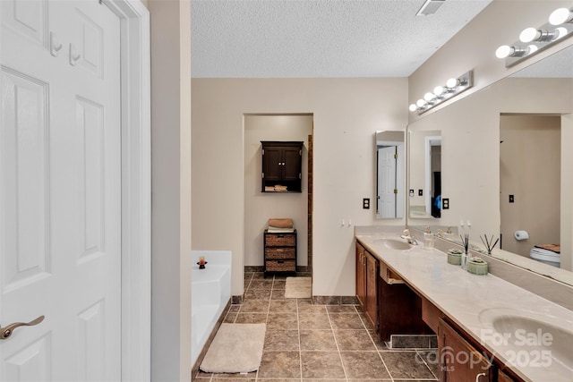 11219 Kempsford Dr, Charlotte, NC 28262 - photo 19