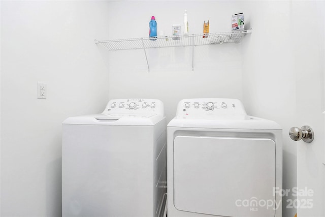 13140 Sudwick Ln, Charlotte, NC 28278 - washroom featuring washer and dryer