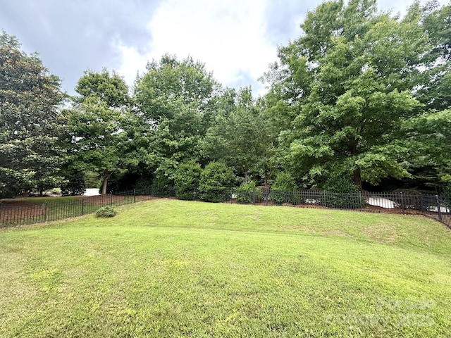 1304 Ridge Haven Rd, Waxhaw, NC 28173 - view of fenced backyard