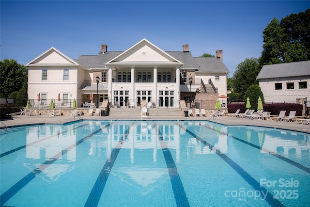 1304 Ridge Haven Rd, Waxhaw, NC 28173 - community pool with a patio area