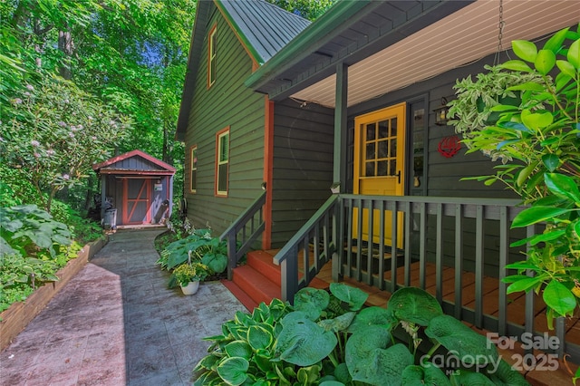 2981 Heath Peak Rd, Waynesville, NC 28785 - doorway to property