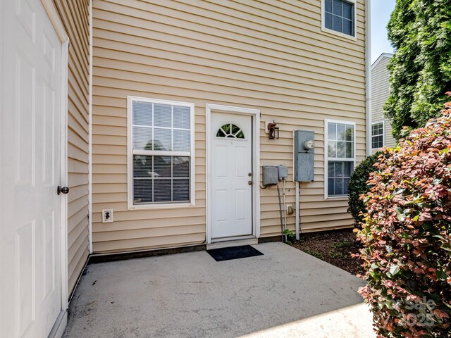 10446 Trolley Run Dr, Cornelius, NC 28031 - property entrance featuring a patio