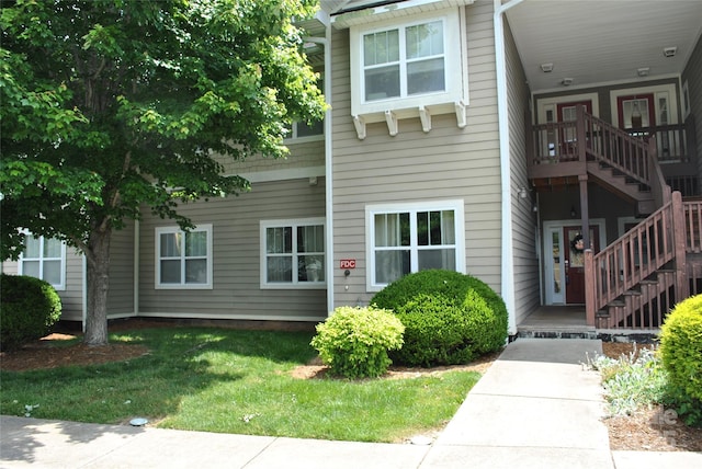 20 Foxden Dr Unit 203, Fletcher, NC 28732 - multi unit property featuring stairs and a front lawn