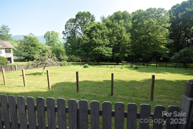41 Balsam Shadows Rd, Maggie Valley, NC 28751 - view of yard