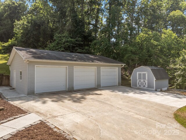 449 Concord Rd, Fletcher, NC 28732 - view of detached garage