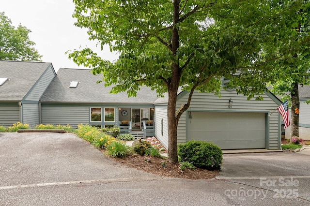 104 Sunny View Ln, Flat Rock, NC 28739 - photo 1