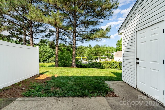 5322 Jocelyn Ln, Charlotte, NC 28269 - view of green lawn