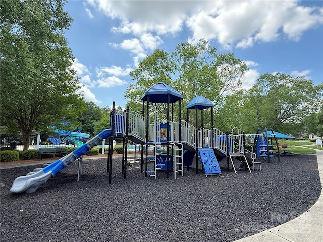 7319 Stonehaven Dr, Waxhaw, NC 28173 - view of communal playground