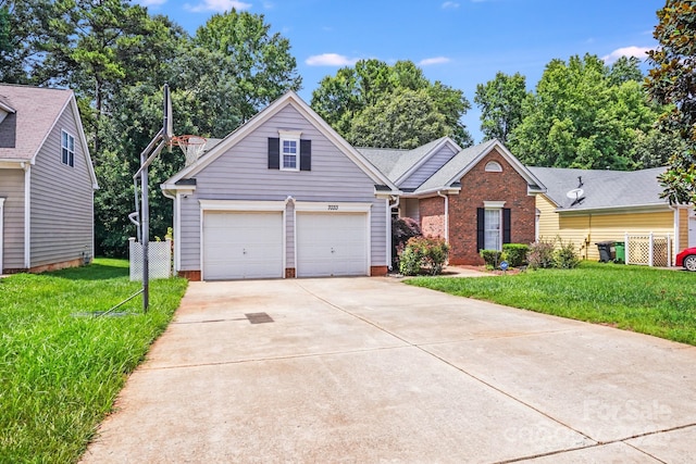 7033 Spandril Ln, Charlotte, NC 28215 - photo 1