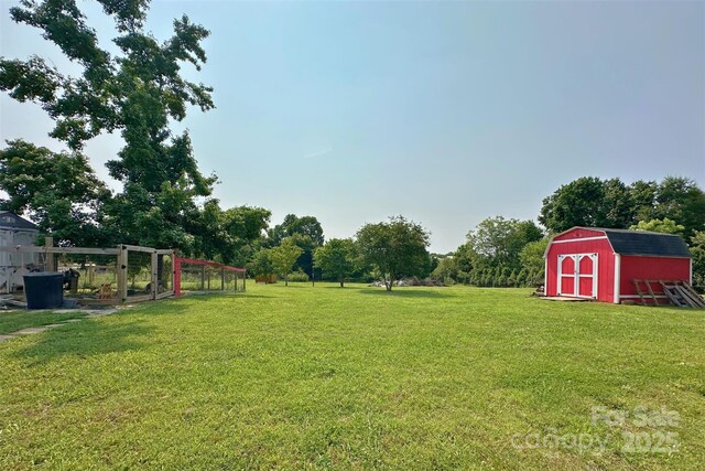 2449 Leonhardt Rd, Cherryville, NC 28021 - view of green lawn