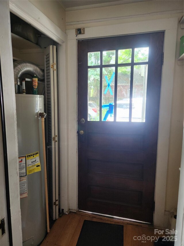 425 W Horah St, Salisbury, NC 28144 - entryway with water heater and wood finished floors