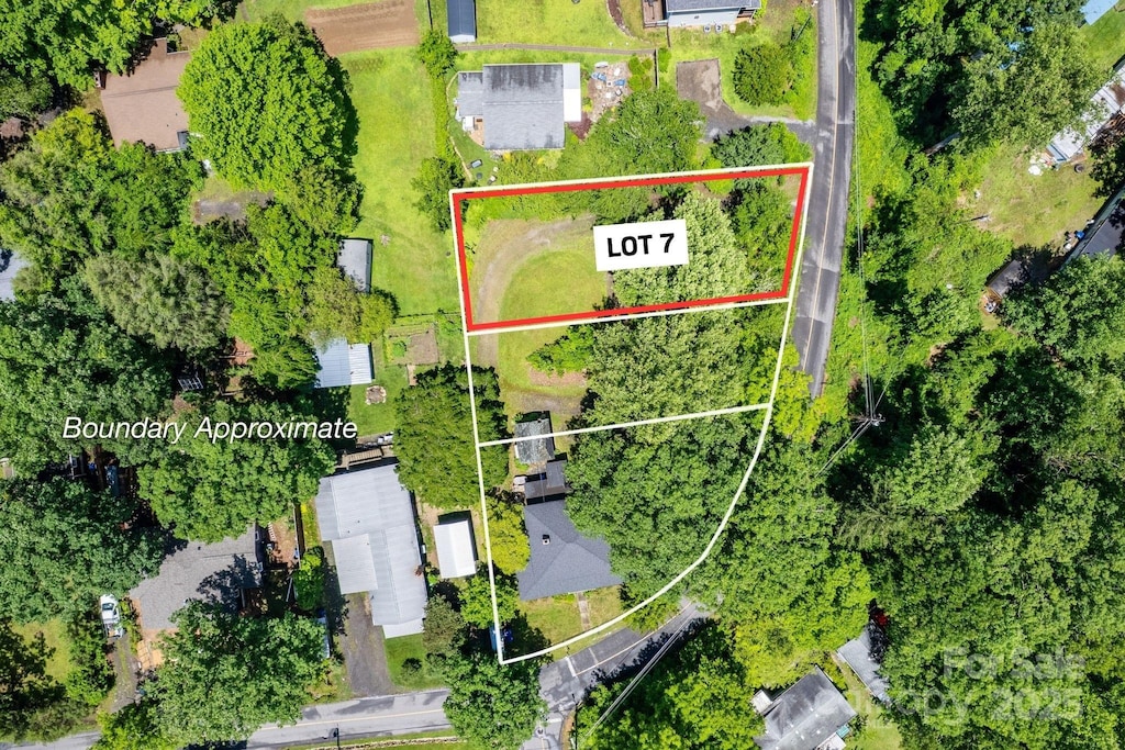 113 4th St Unit 7, Black Mountain, NC 28711