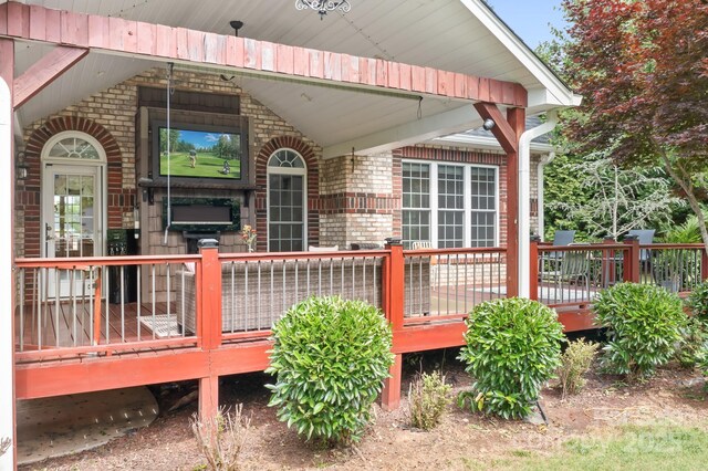 9112 Butterfly Ct, Gastonia, NC 28056 - view of wooden terrace