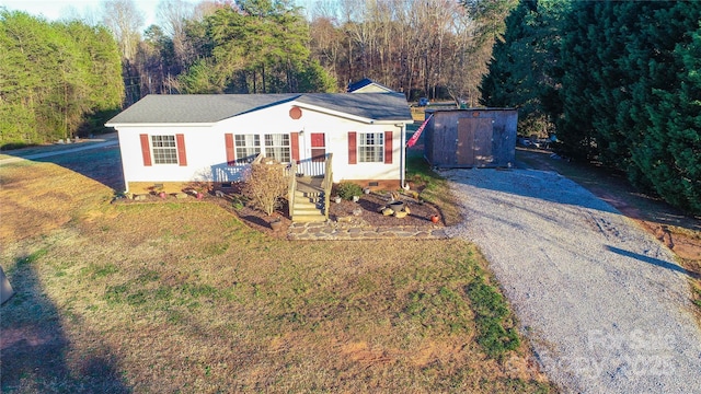 110 Dorothy Ln, Mooresville, NC 28117 - ranch-style home with crawl space, driveway, and a front yard
