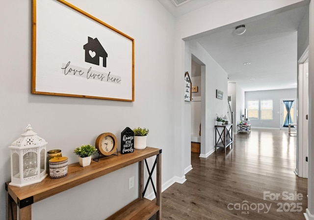 204 Fesperman Cir, Troutman, NC 28166 - corridor featuring wood finished floors and baseboards