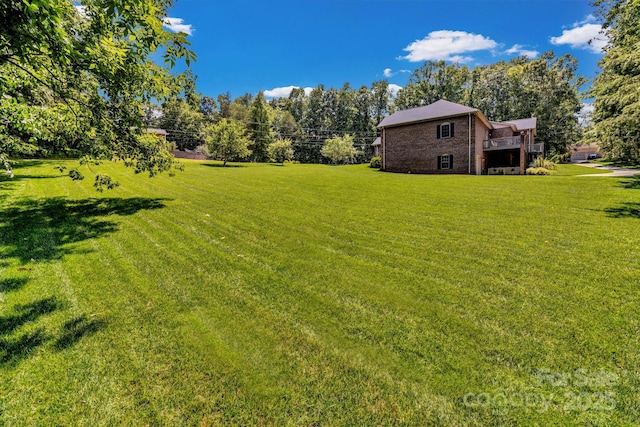 2790 Twin Oaks Dr, Morganton, NC 28655 - view of grassy yard