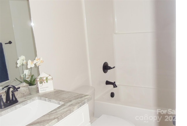 1802 Cooper Ave, Kannapolis, NC 28081 - full bath featuring vanity, toilet, and washtub / shower combination