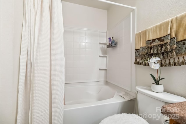 925 Skywatch Ln, Monroe, NC 28112 - full bathroom featuring shower / bath combination with curtain and toilet
