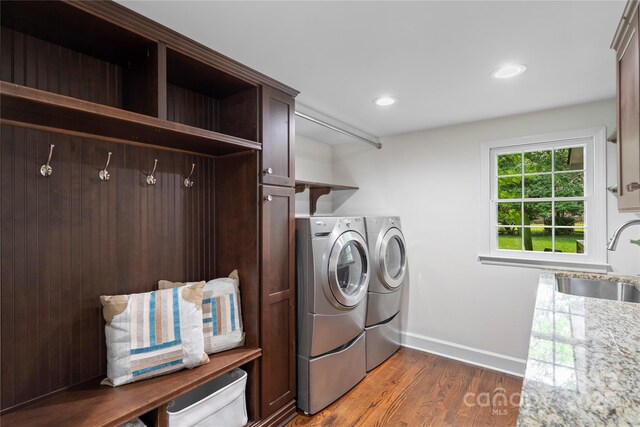 7213 Lancer Dr, Charlotte, NC 28226 - washroom with independent washer and dryer, baseboards, wood finished floors, and recessed lighting