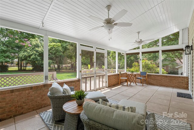 7213 Lancer Dr, Charlotte, NC 28226 - sunroom with ceiling fan and vaulted ceiling