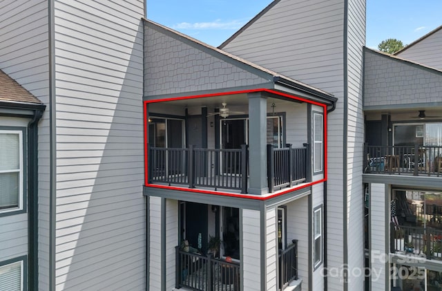 18853 Vineyard Point Ln, Cornelius, NC 28031 - view of home's exterior with a balcony
