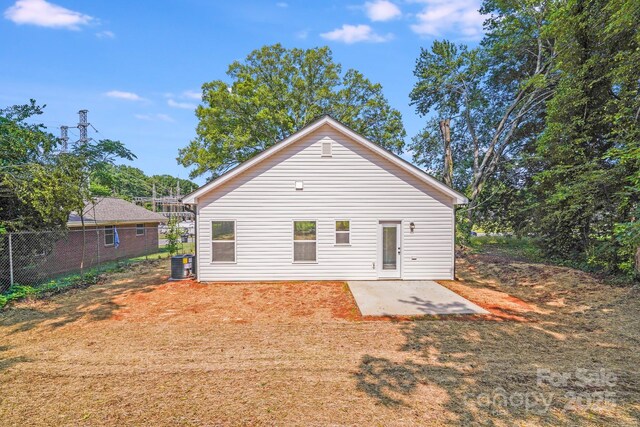 1407 7th St Unit 4, Statesville, NC 28677 - photo 19