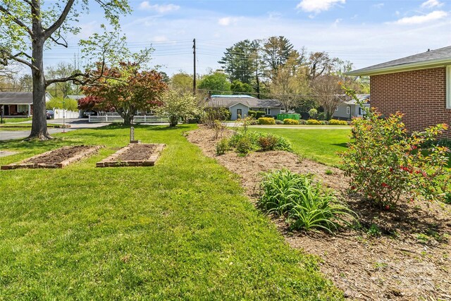 1621 Ridgewood Blvd, Hendersonville, NC 28791 - photo 29