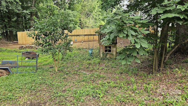 4227 Kiser Woods Dr SW, Concord, NC 28025 - view of yard