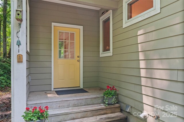 608 Brandywine Rd, Waynesville, NC 28786 - view of doorway to property