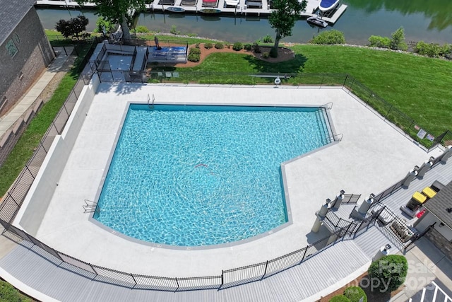 7881 Mariners Pointe Cir, Denver, NC 28037 - community pool featuring a water view