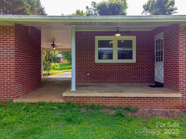 191 Rolling Green Dr, Sylva, NC 28779 - view of patio with a ceiling fan