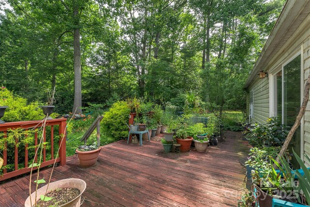 38 Hidden Forest Dr, Hendersonville, NC 28792 - view of wooden deck